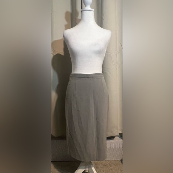 Moda International Vintage Pencil Skirt With Ruffled Back Midi Length - Picture 1 of 4